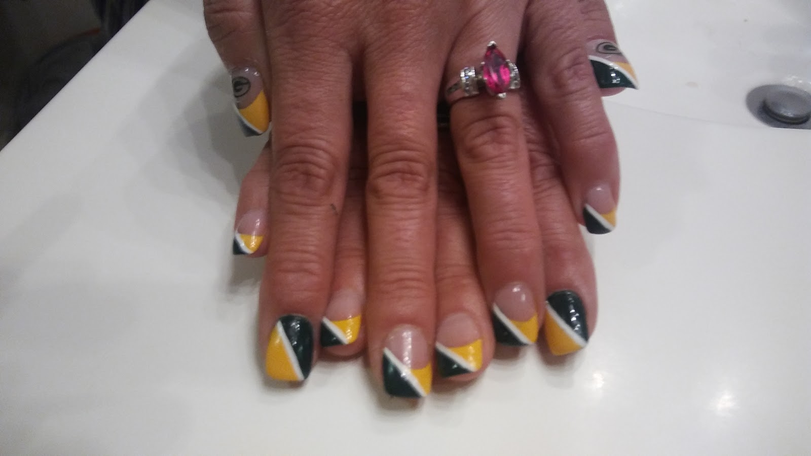 Regal Nails, Salon & Spa nail photo 2